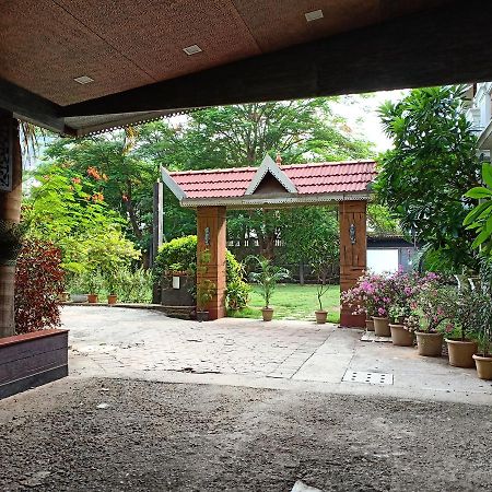 Mystica Resort Lonavala Esterno foto