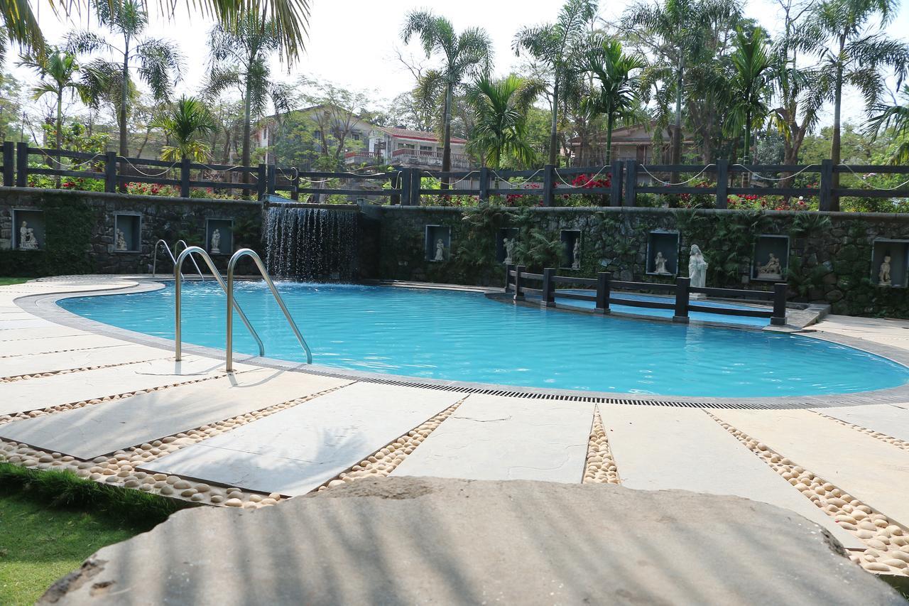 Mystica Resort Lonavala Esterno foto