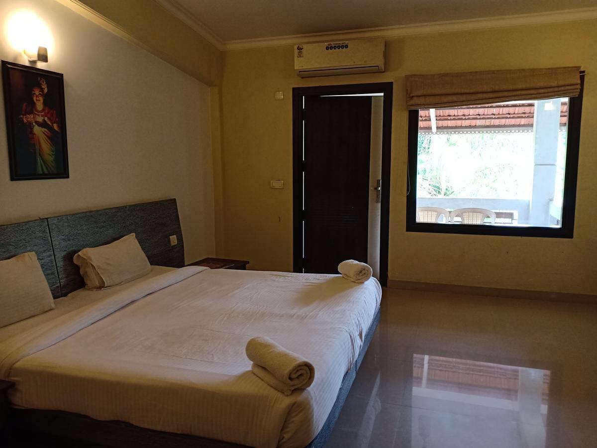 Mystica Resort Lonavala Camera foto