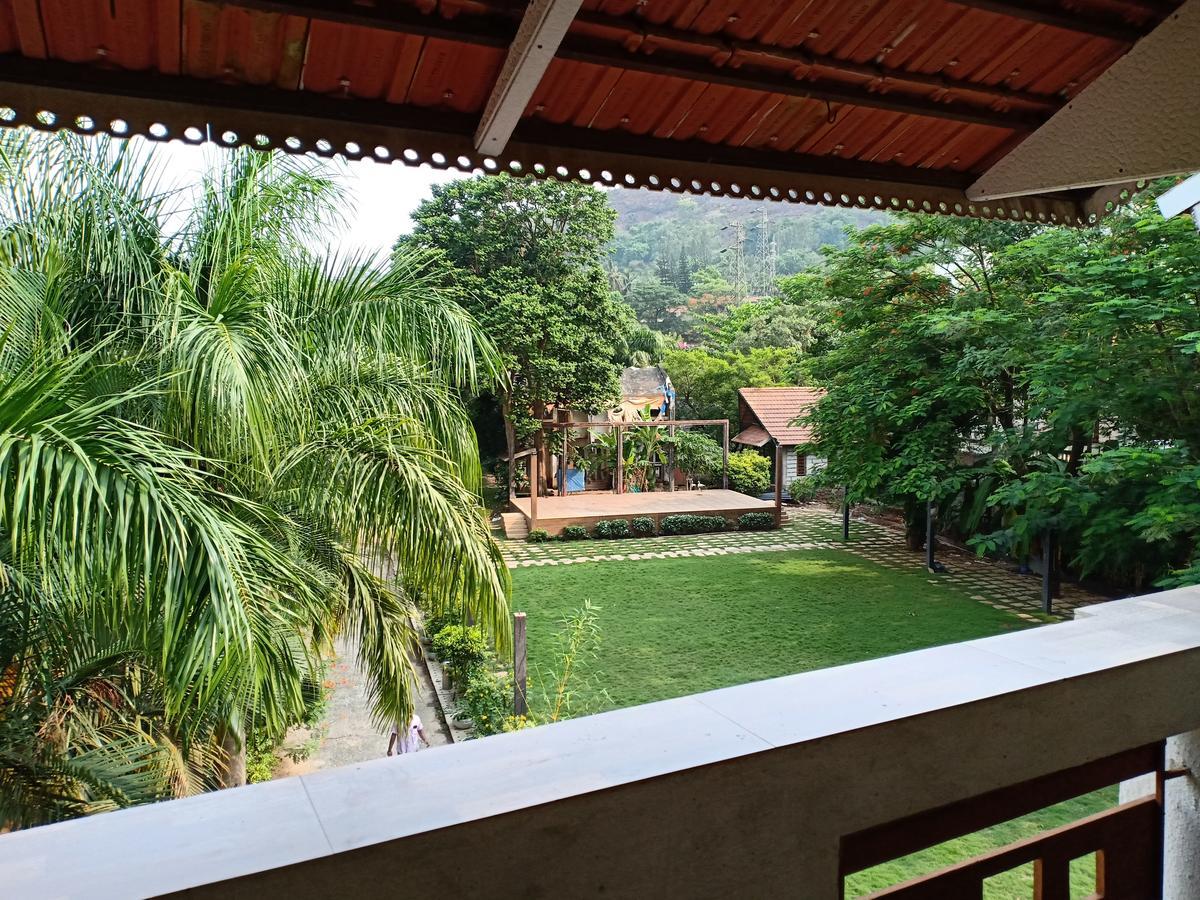 Mystica Resort Lonavala Esterno foto
